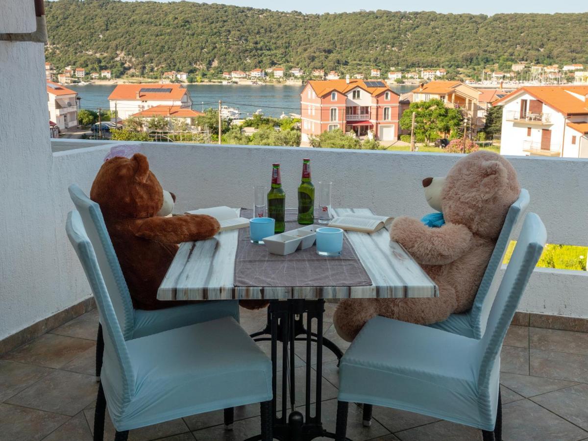 Apartments Rezek Supetarska Draga Bagian luar foto