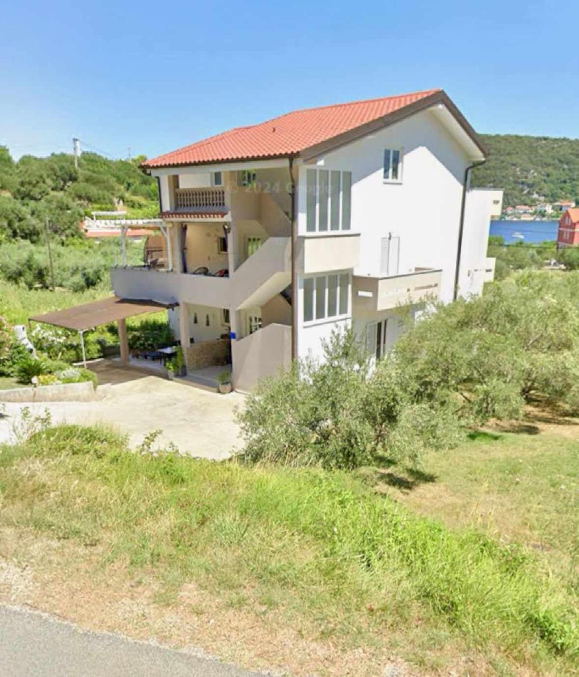 Apartments Rezek Supetarska Draga Bagian luar foto